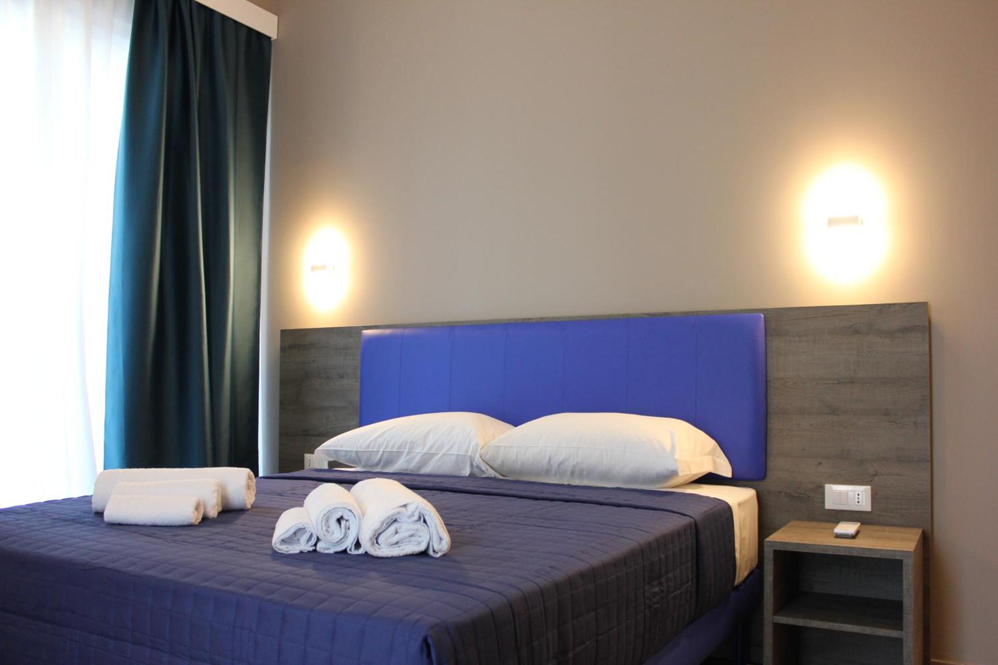 Sunset Guest House Reggio di Calabria Bagian luar foto