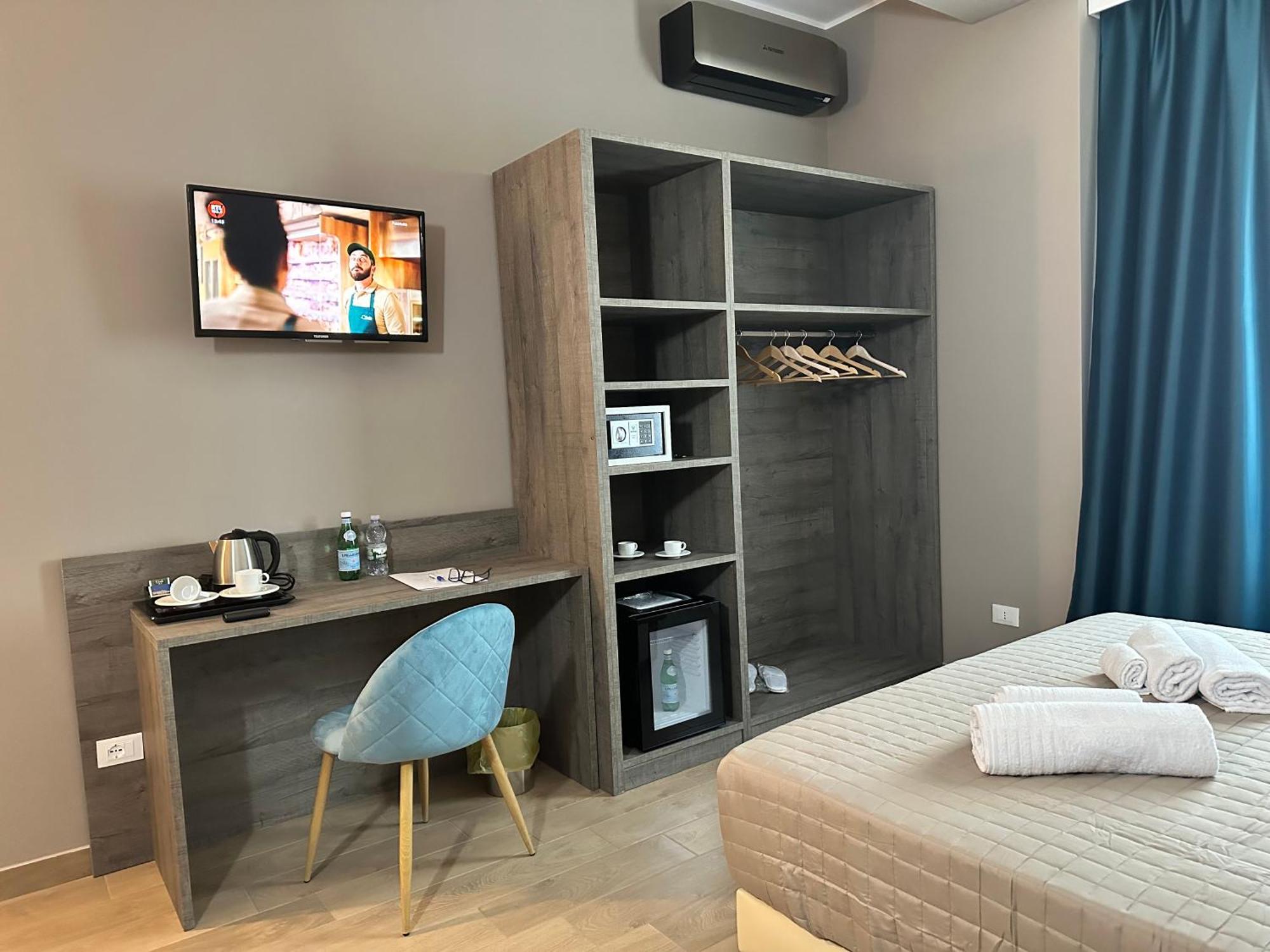 Sunset Guest House Reggio di Calabria Bagian luar foto
