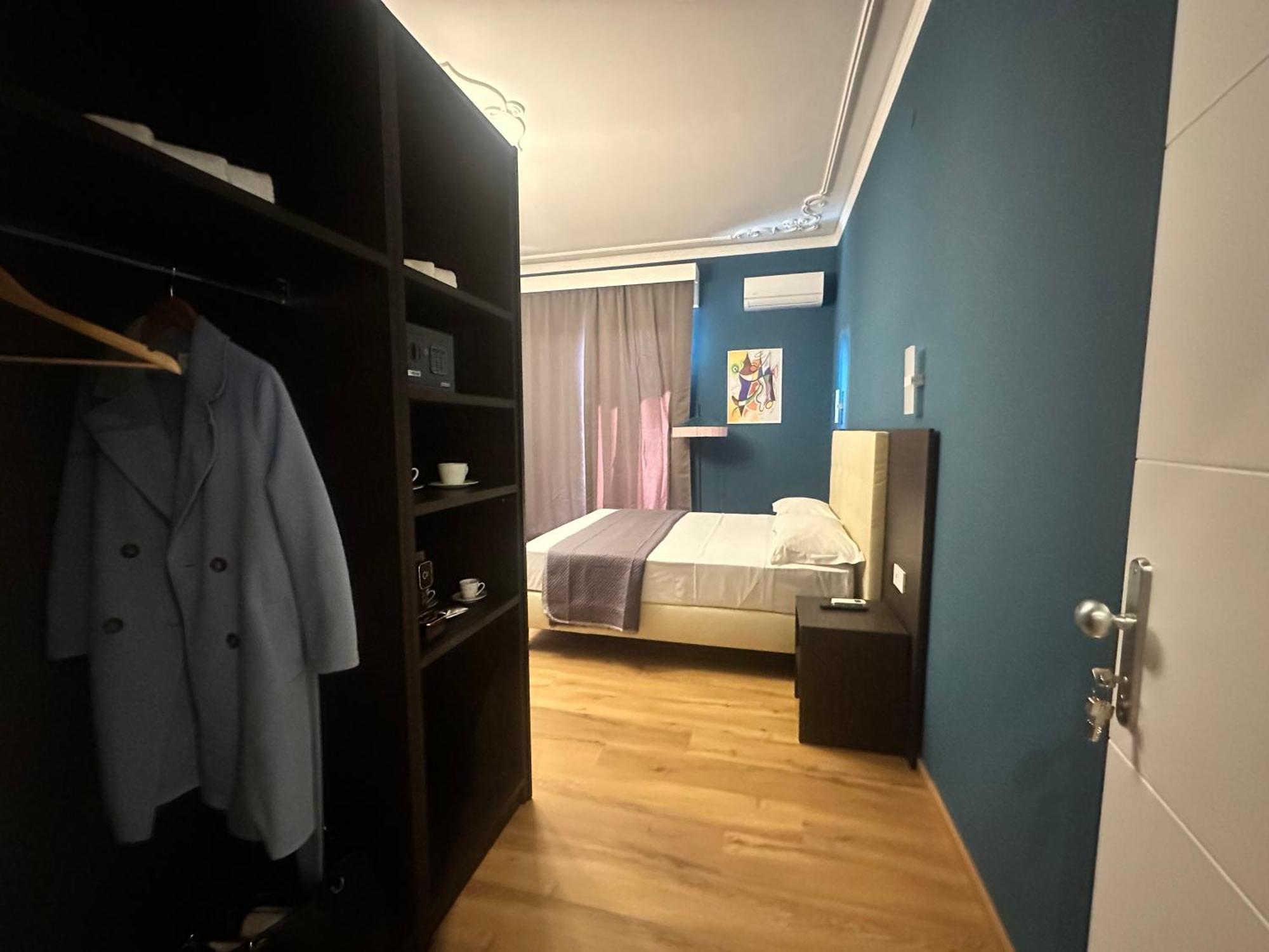 Sunset Guest House Reggio di Calabria Bagian luar foto