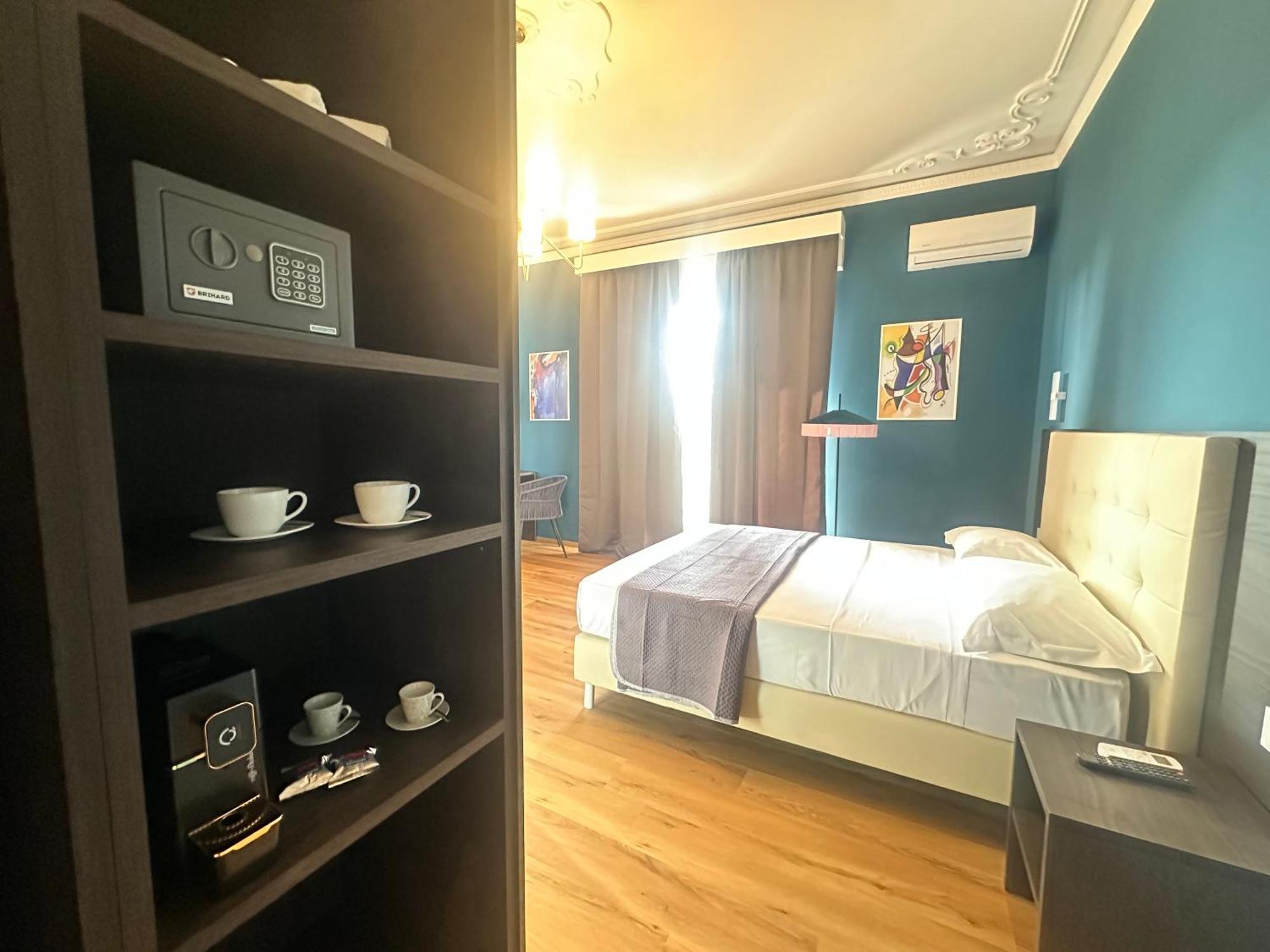 Sunset Guest House Reggio di Calabria Bagian luar foto