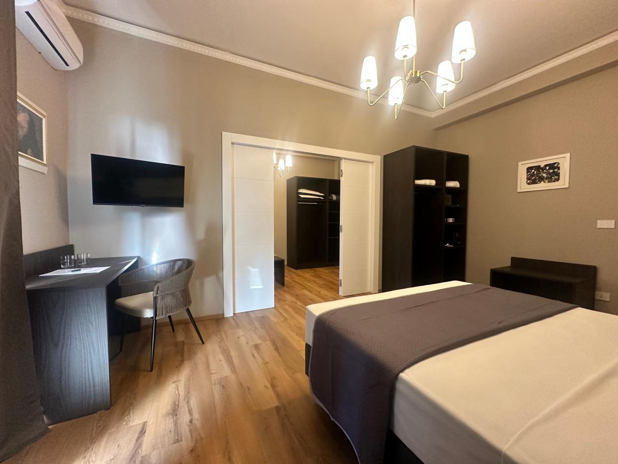 Sunset Guest House Reggio di Calabria Bagian luar foto